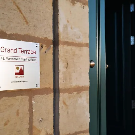 Grand Terrace 2 By Vallettastay Apartment *