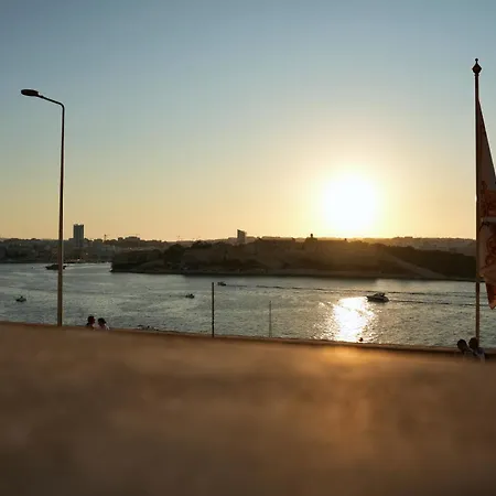 Grand Terrace 2 By Vallettastay 瓦莱塔