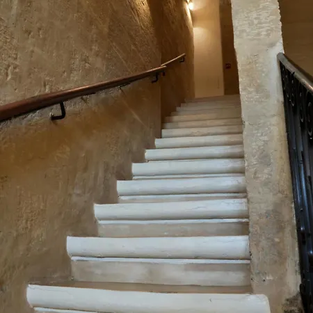 Grand Terrace 2 By Vallettastay