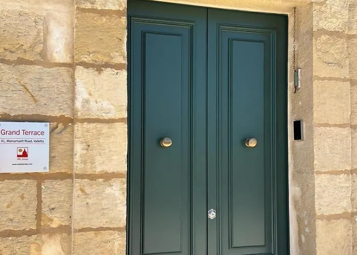 Grand Terrace 2 By Vallettastay Apartment Valletta